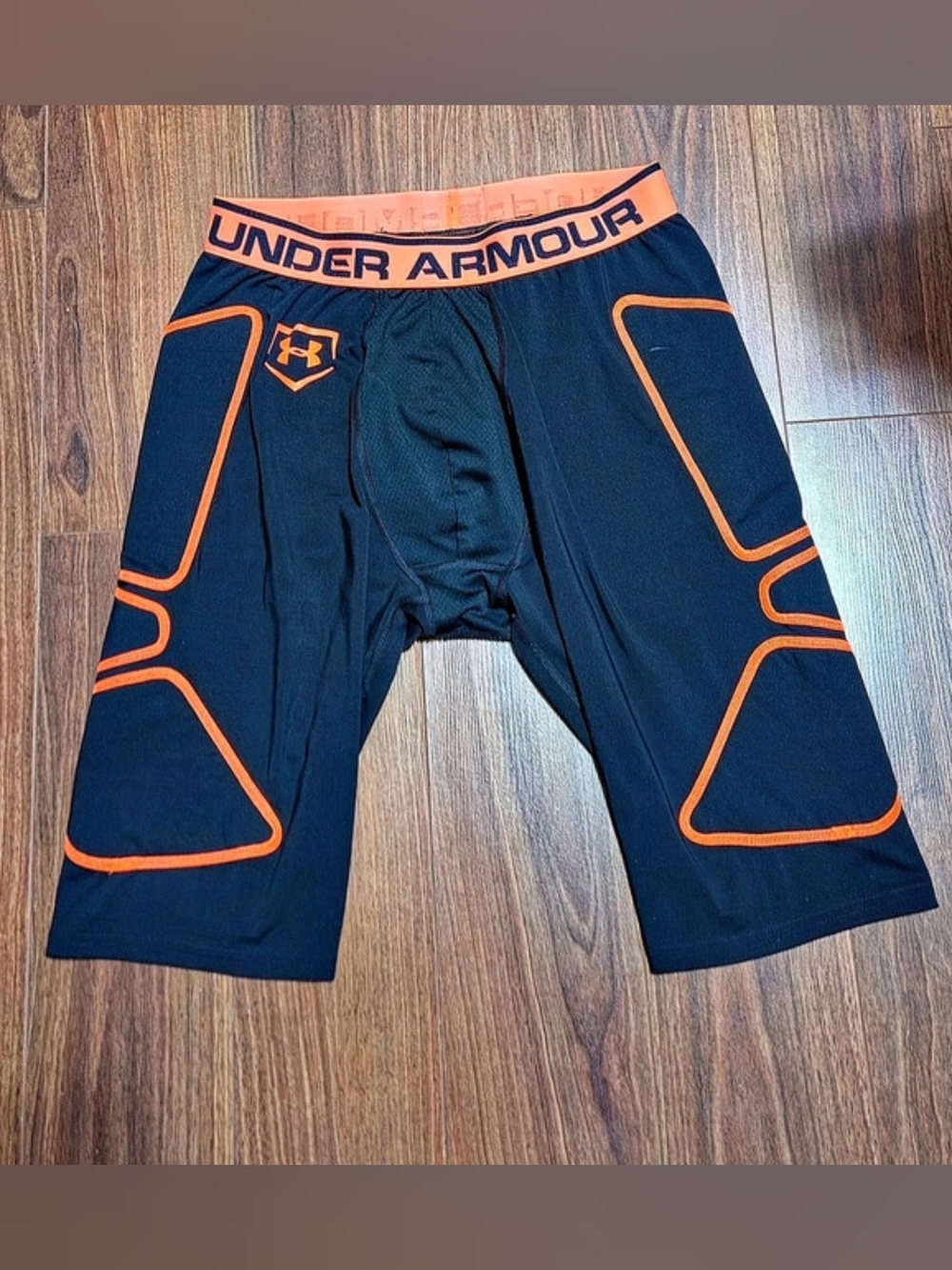 Under Armour HeatGear Compression Shorts Compression Shorts Black & Orange Large